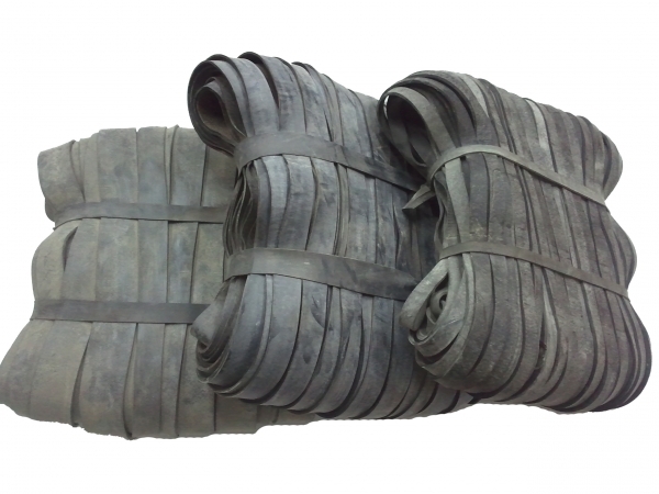 조경용 고무바(중)고급재질-2cmX약100m,3.5kg/Roll